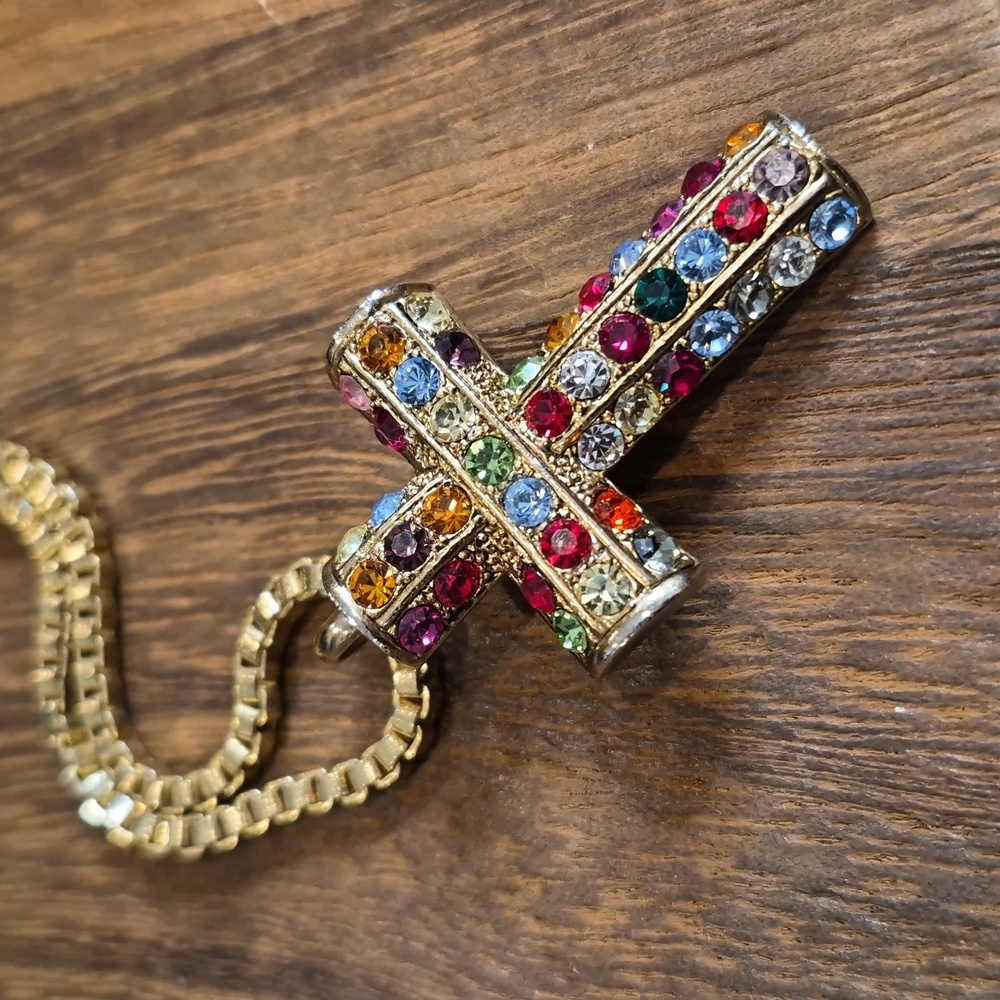 Colorful Rhinestone Gold Tone Cross Pendant Thick Gold Chain Necklace/Brooch - Picture 2 of 14